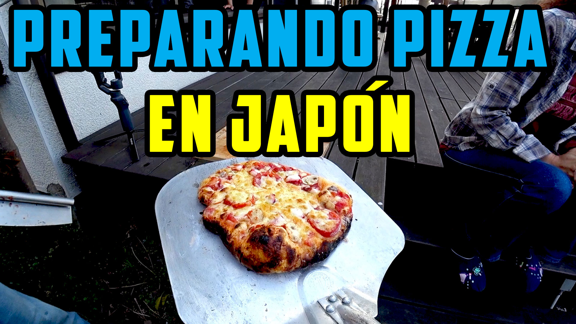 Preparando pizza en Japón + Patineta eléctrica en la playa + Mala comunicación